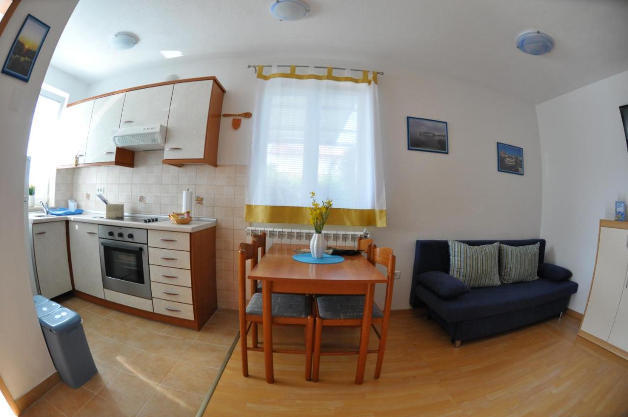 Apartma Brnistra Ginestra Koper Ngoại thất bức ảnh
